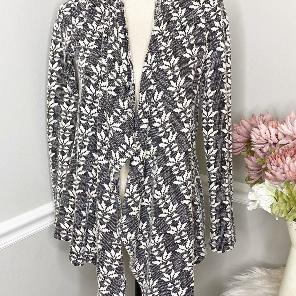 KUT FROM THE KLOTH Black White open waterfall cardigan sweater - Picture 4 of 10